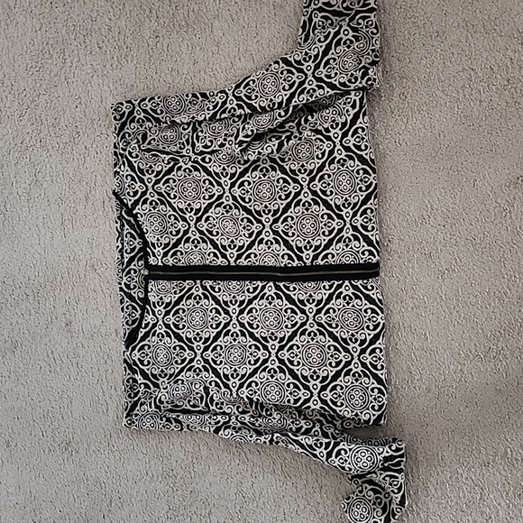 Super cute dress - Picture 2 of 2